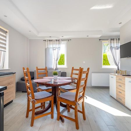 Przyjazna Osada - Domki I Apartamenty Дарлово Экстерьер фото