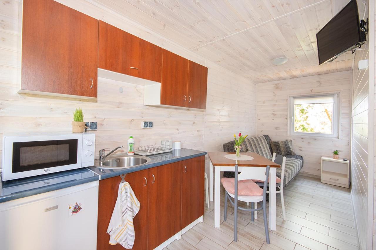 Przyjazna Osada - Domki I Apartamenty Дарлово Экстерьер фото